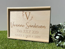 Load image into Gallery viewer, Baby Keepsake Box